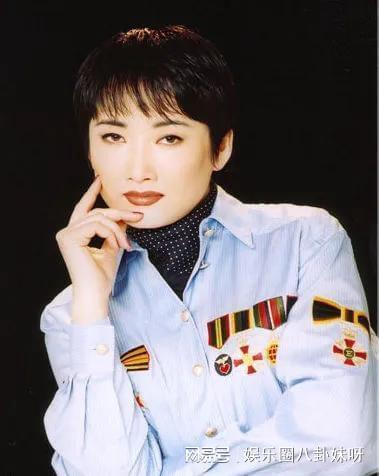 歌手成方圆个人资料